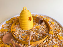 Load image into Gallery viewer, Buzzing Beehive and Mini Honeycomb Tray for Sensory Play (3D-printed)