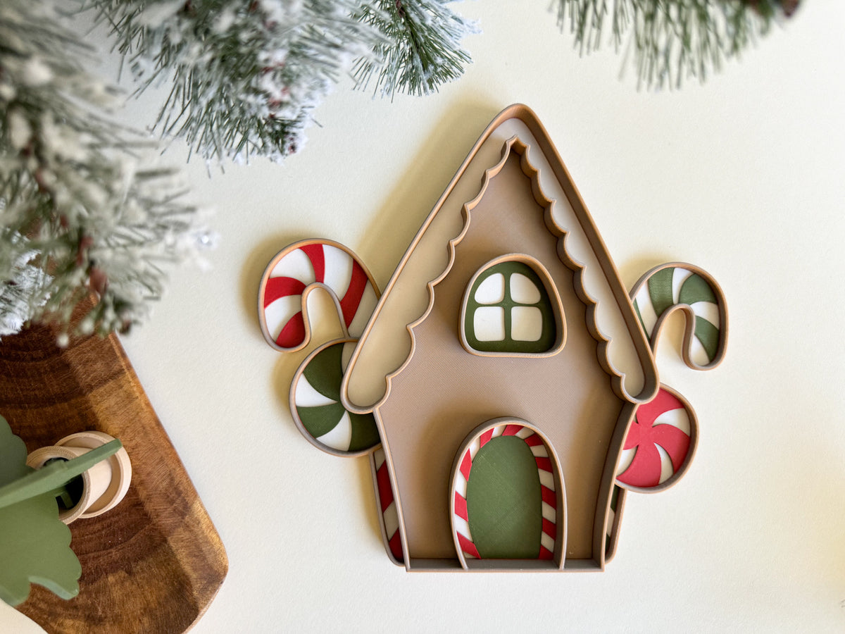 Candy Cane House Bio Sensory Play Tray