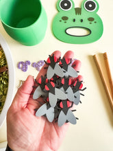 Load image into Gallery viewer, Feed the Frog Sensory Play Tube with 20 pcs Delicious Feast