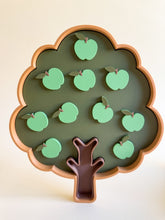 Load image into Gallery viewer, Magnetic 4-Season Discovery Tree, 3D-printed