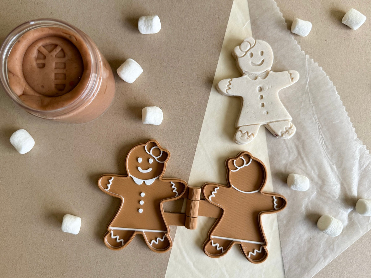 Gingerbread Man and Woman Pancake Maker Bio Mold