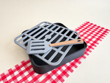 Load image into Gallery viewer, Little Chef’s Burger Bar, Sensory Play Collection, 3D-Printed with Hidden Magnets