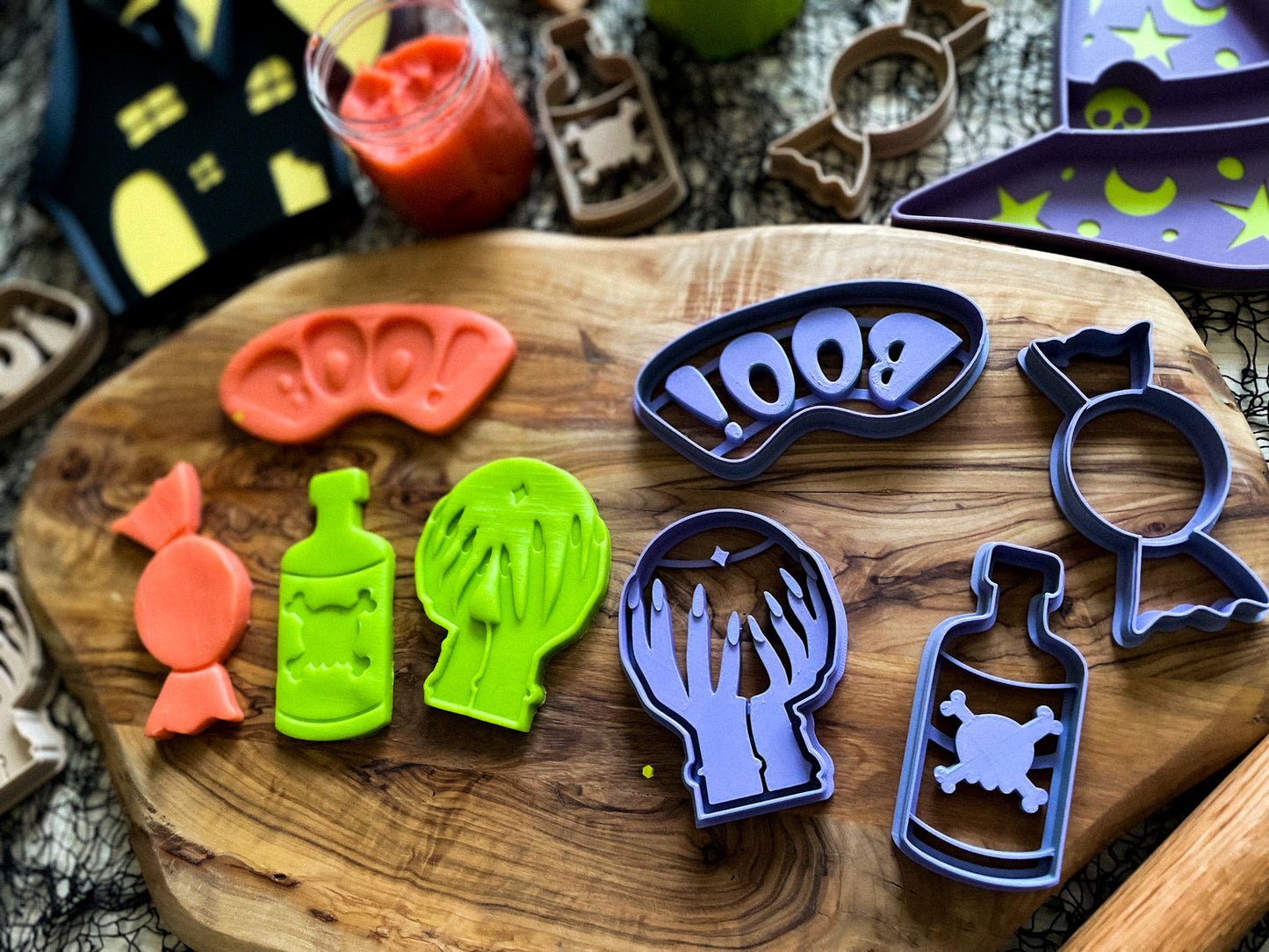 Little Witch's Bio Cutter set of 4