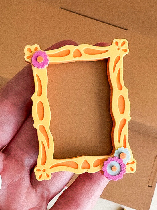 Day of the Dead (Día de los Muertos) Ofrenda – Magnetic Play and Display