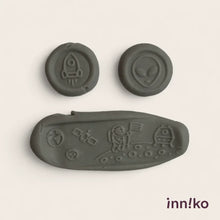 Load image into Gallery viewer, Space-Themed 2-in-1 Cube with Roller – A Twist on Classic Dough Play - by inniko