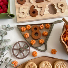 Load image into Gallery viewer, Wheelbarrow Bio Sensory Tray with movable wheel