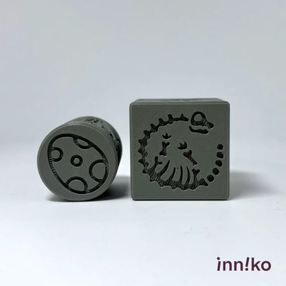 Dinosaur-Themed 2-in-1 Cube with Roller – A Twist on Classic Dough Play - by inniko
