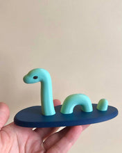 Load image into Gallery viewer, Nessi-inspired sensory tray and matching 3D Nessi figure, 3D-printed
