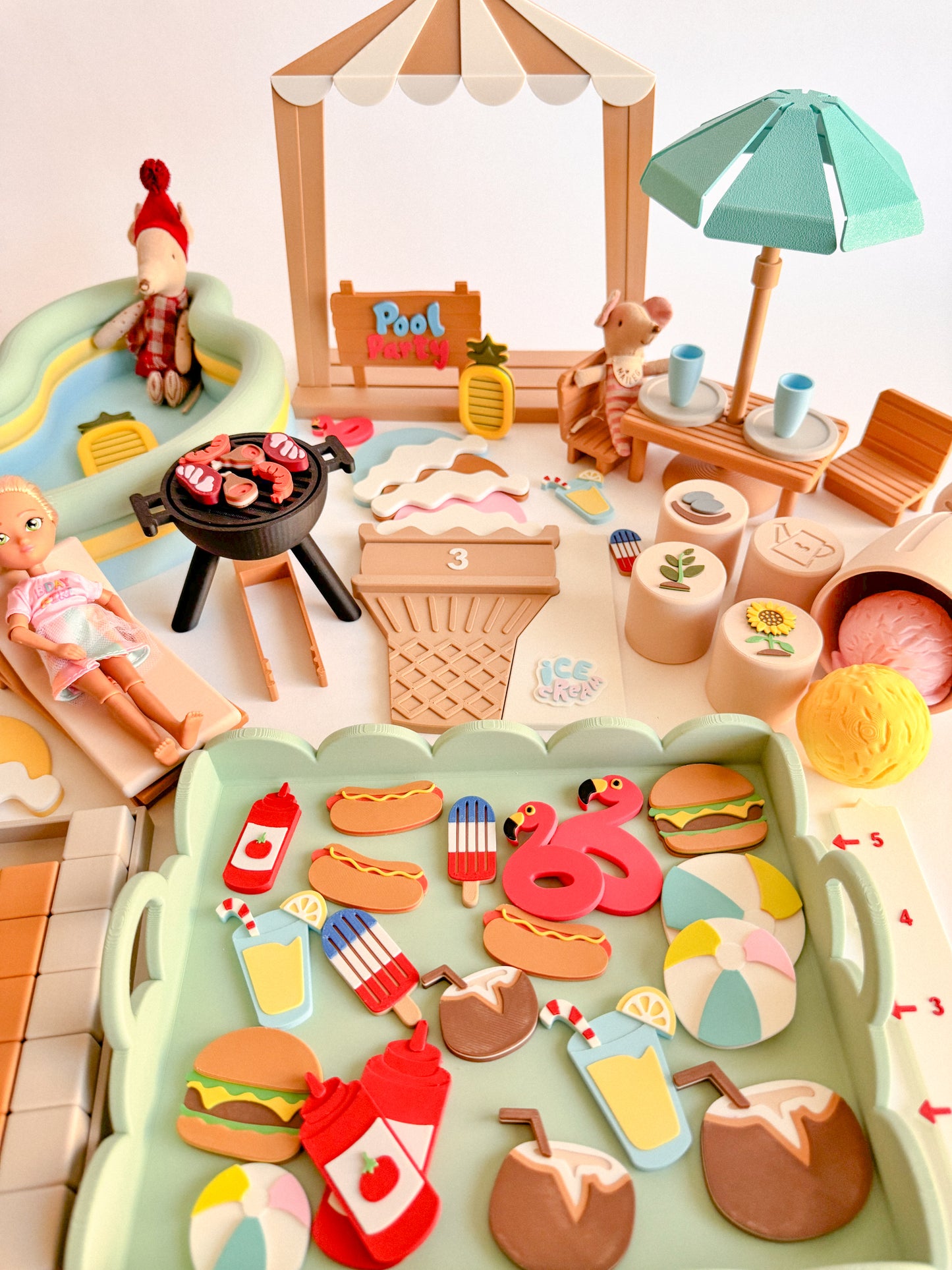 Little Makers Club First-of-the-Month Drop Subscription (personal use only)