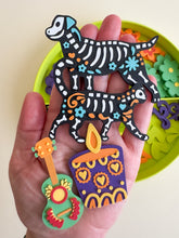 Load image into Gallery viewer, Assorted Decorations, Día de los Muertos – Play, Celebrate and Create by WooBeWee™
