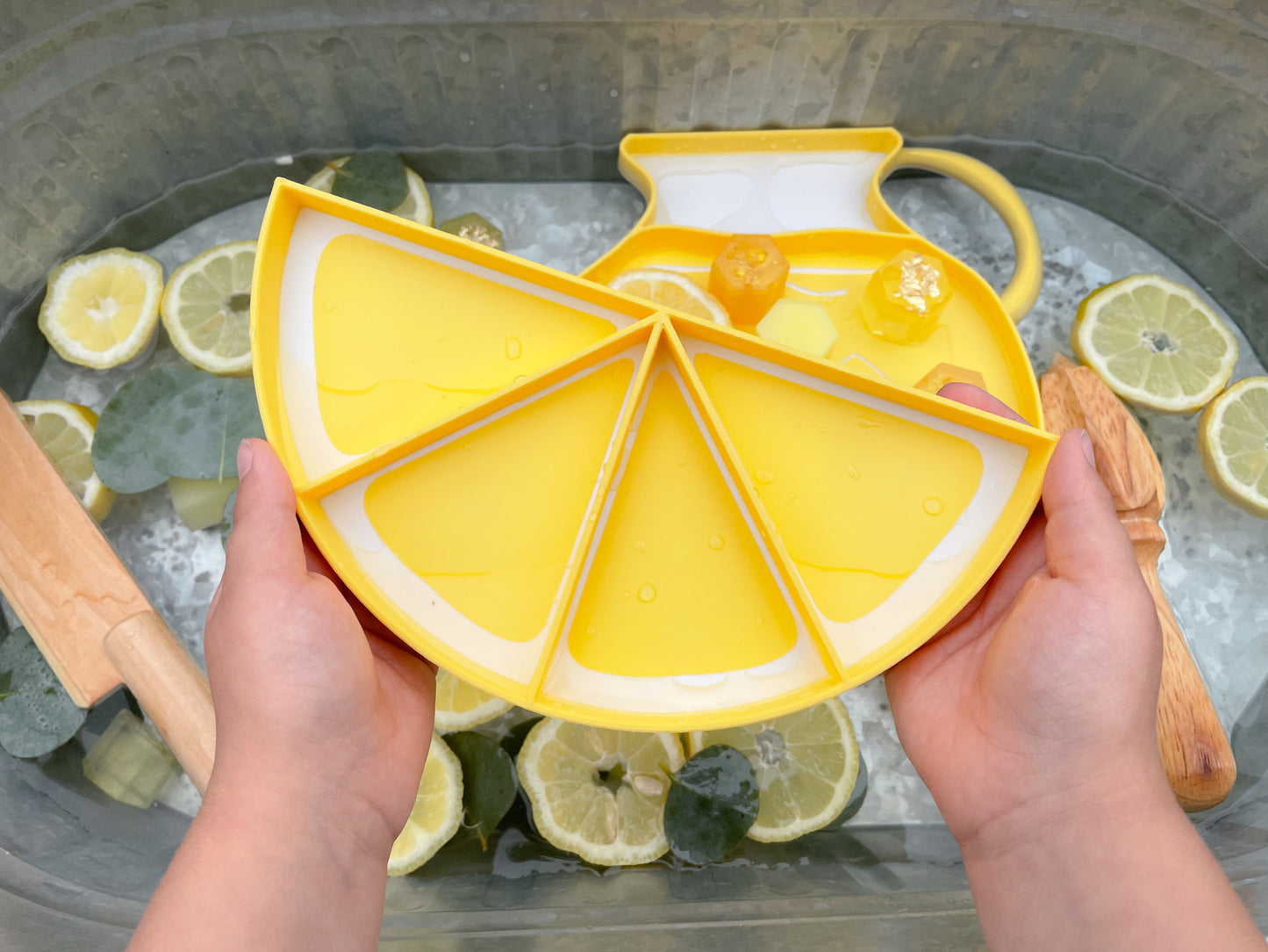 Lemon-ade Bio Trays for Sensory Play