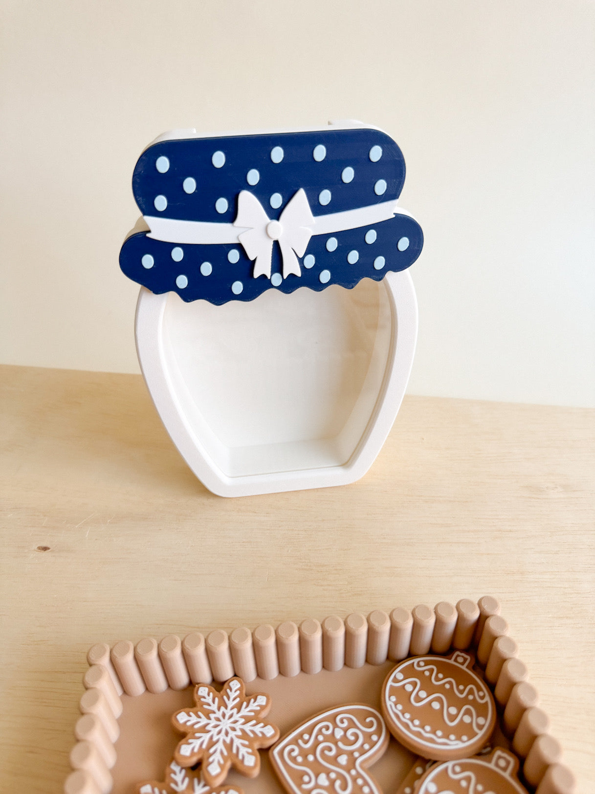Cookie or Reward Jar with Interchangeable Decoration – Sensory Learning Fun by WooBeWee™