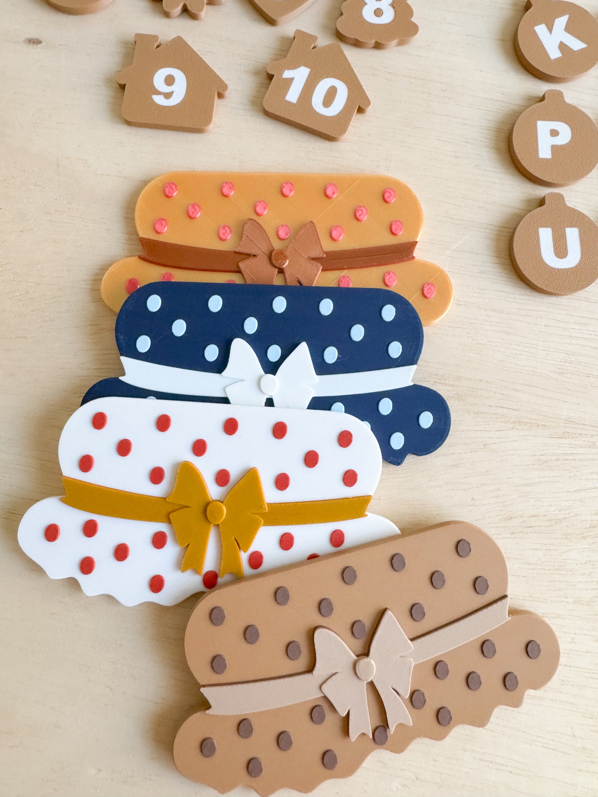 Cookie or Reward Jar with Interchangeable Decoration – Sensory Learning Fun by WooBeWee™