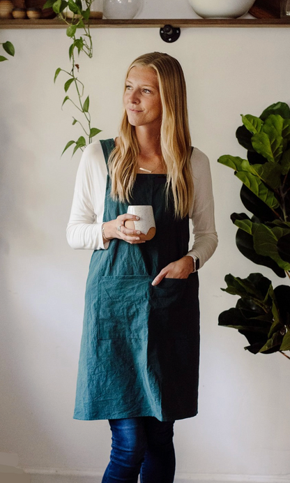 All-Purpose Cross-Back Apron – For Kids & Adults