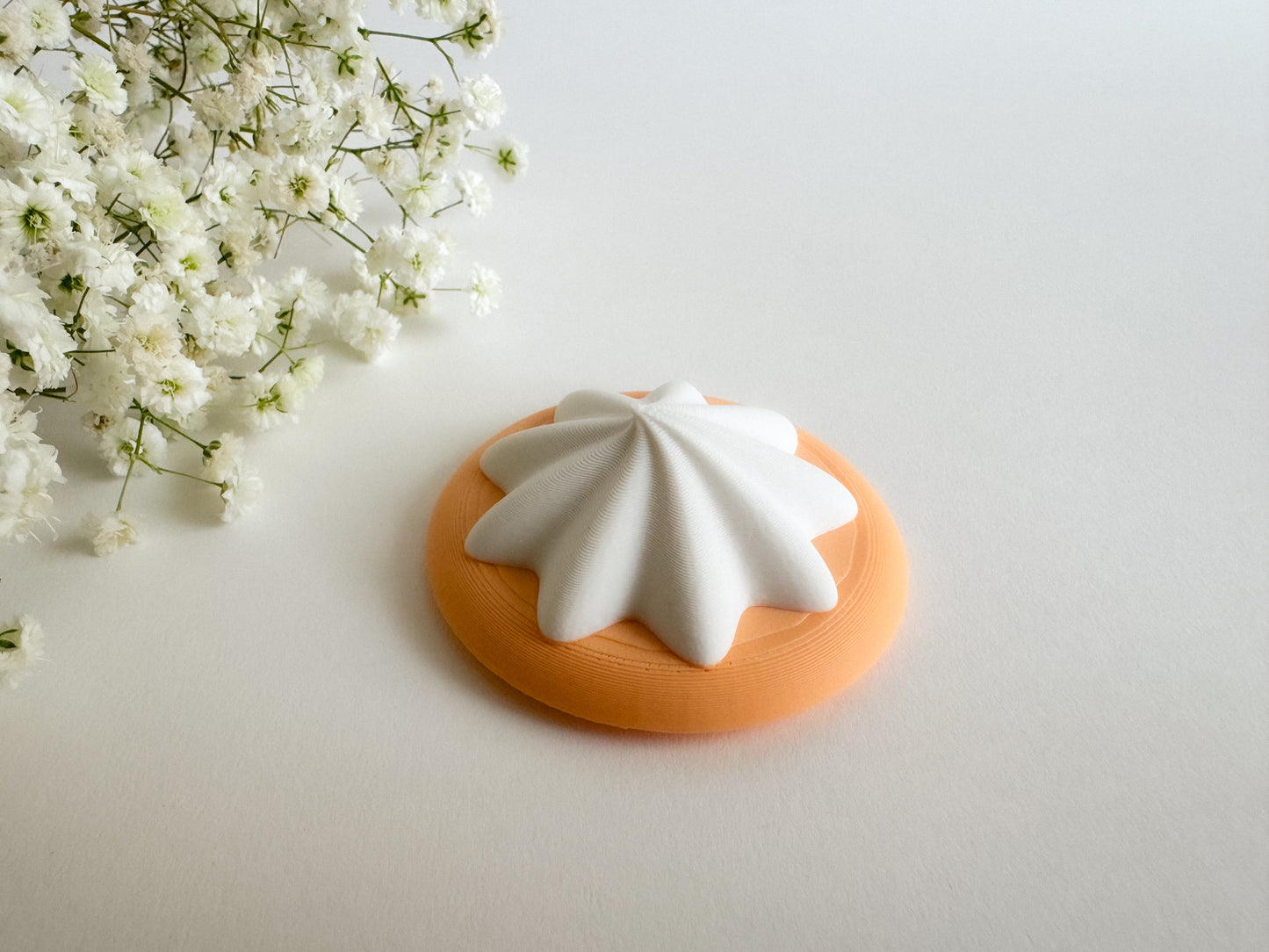 Cupcake Bio Mold and Whipped Cream Top