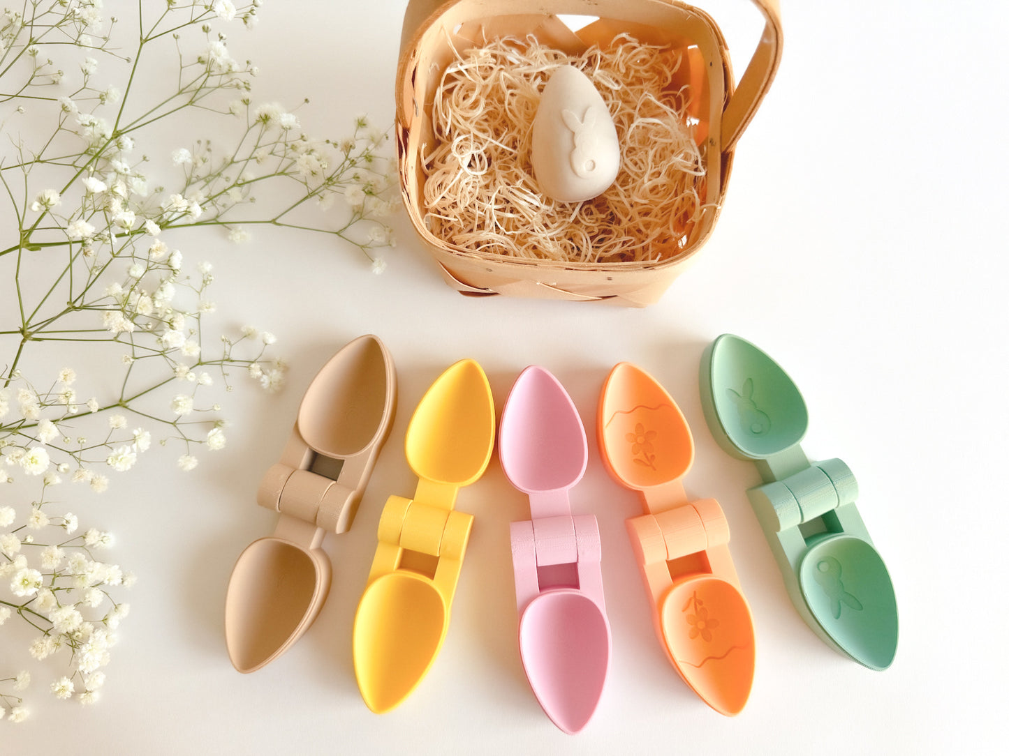 Playful Bio Egg Mold