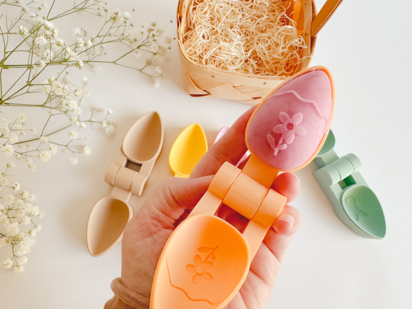 Playful Bio Egg Mold