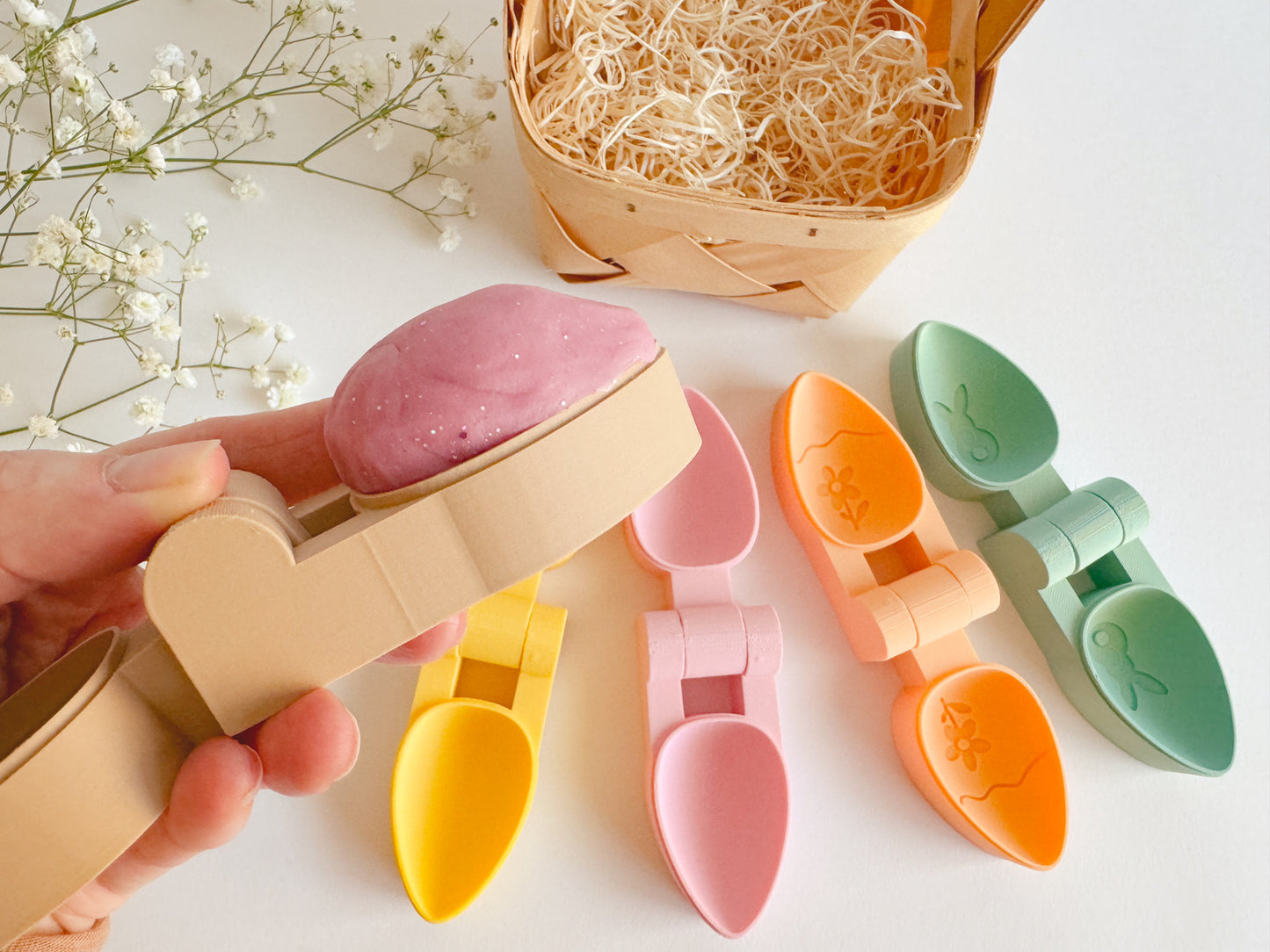Playful Bio Egg Mold