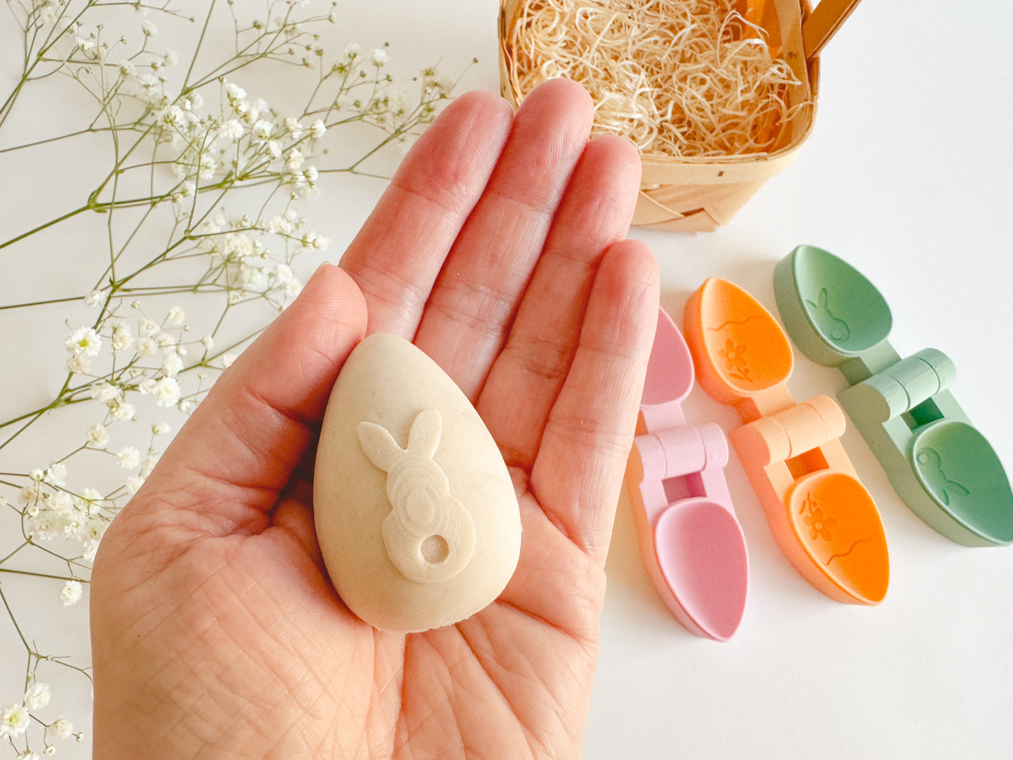 Playful Bio Egg Mold