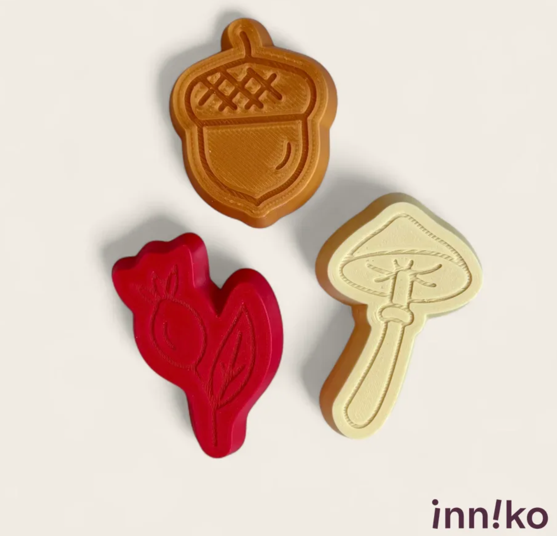 Playful Fall-themed Molds by inniko set of 3