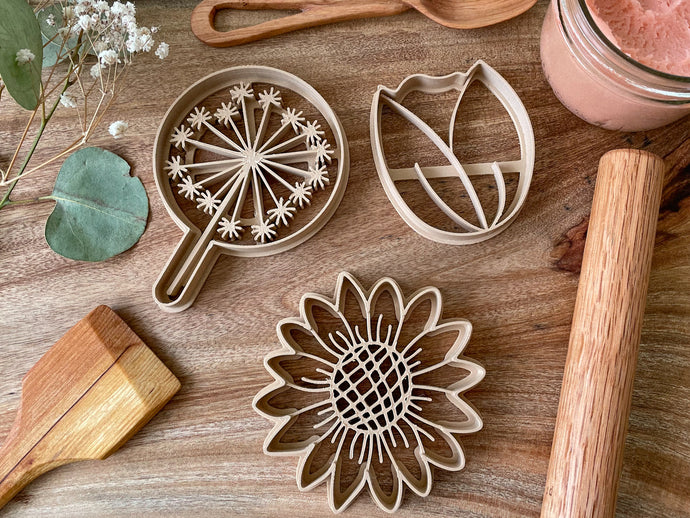 bio cutters, cookie cutters, playdough cutter, play dough cutter, eco cutter, flower, tulip, dandelion, daisy, flowers, cooke cutter, playdough, kinetic sand, air dry clay, montessori, classroom, 3D printed, biodegradable, nature based toys, educational, sensory activity