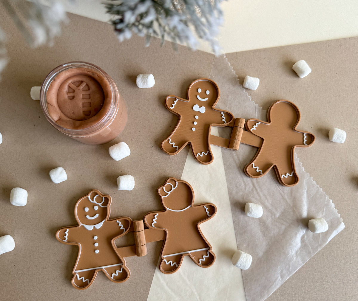 Gingerbread Man and Woman Pancake Maker Bio Mold
