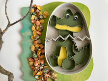 Load image into Gallery viewer, Jumbo Hatching Critters Bio Play Tray
