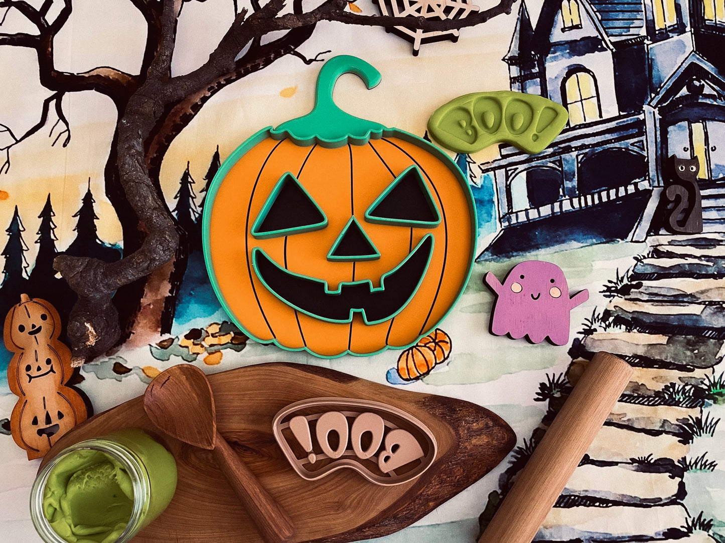 Scary Larry Bio Sensory Tray