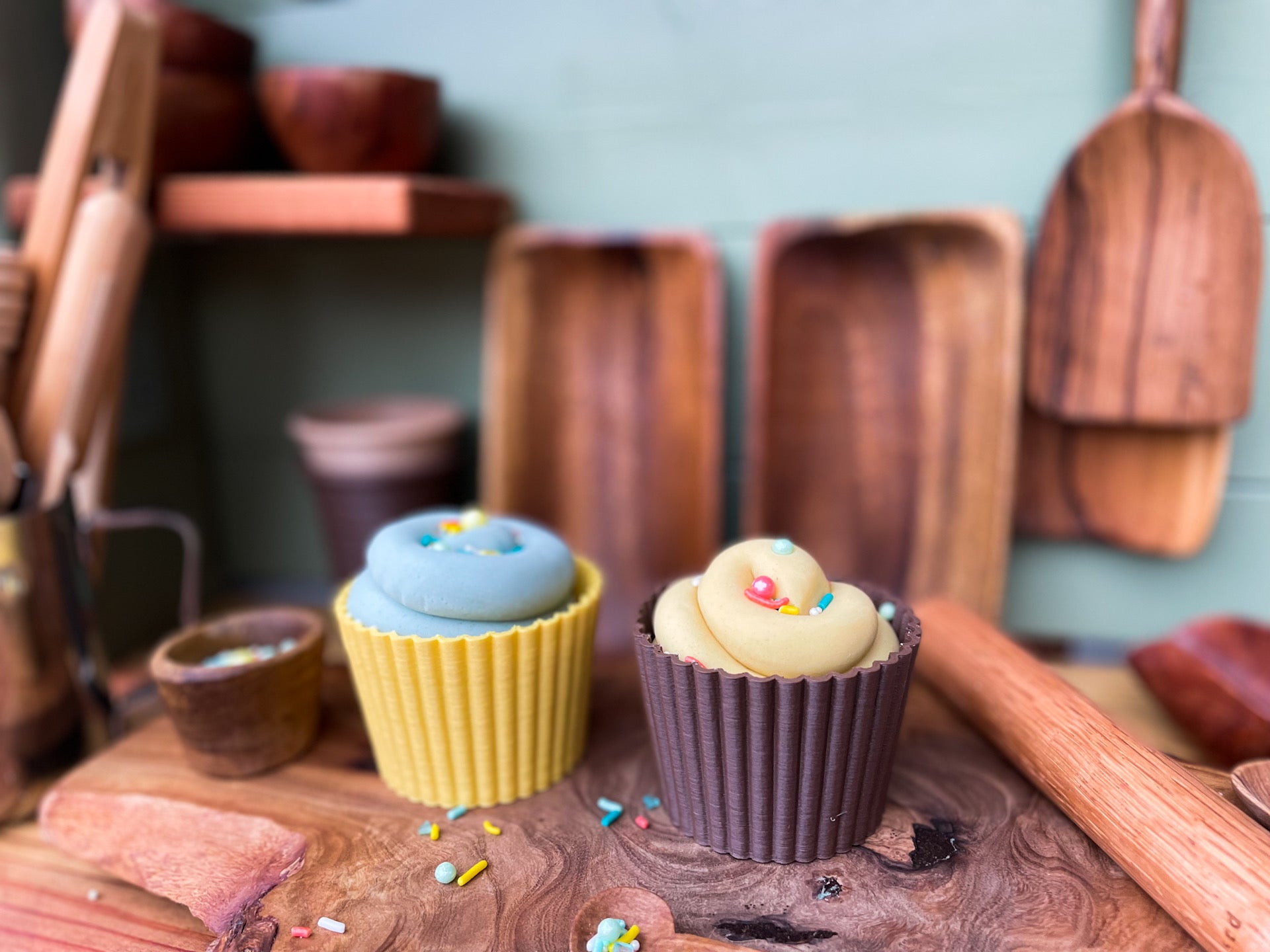 cupcake eco mould, mould, muffin bio cup, muffin cup, biodegradable, 3D printed, sensory play, homeschool, playroom, sensory activity, fizzy play, muddy play, nature based toys,