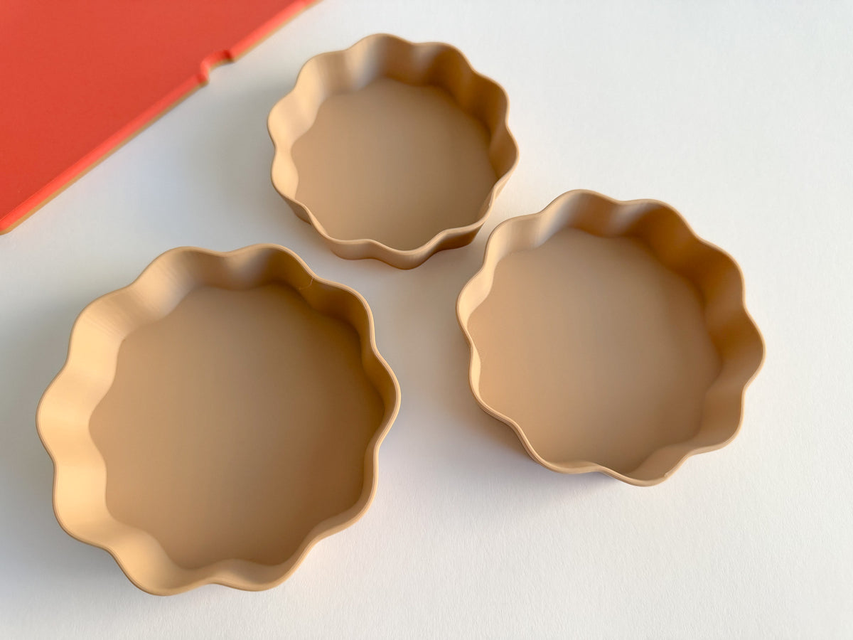 Little Baker's Nesting Pie Pans set of 3