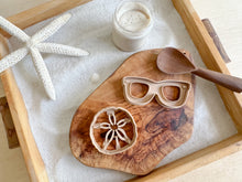 Load image into Gallery viewer, NEW Sunglasses and Sand Dollar Bio Dough Cutter
