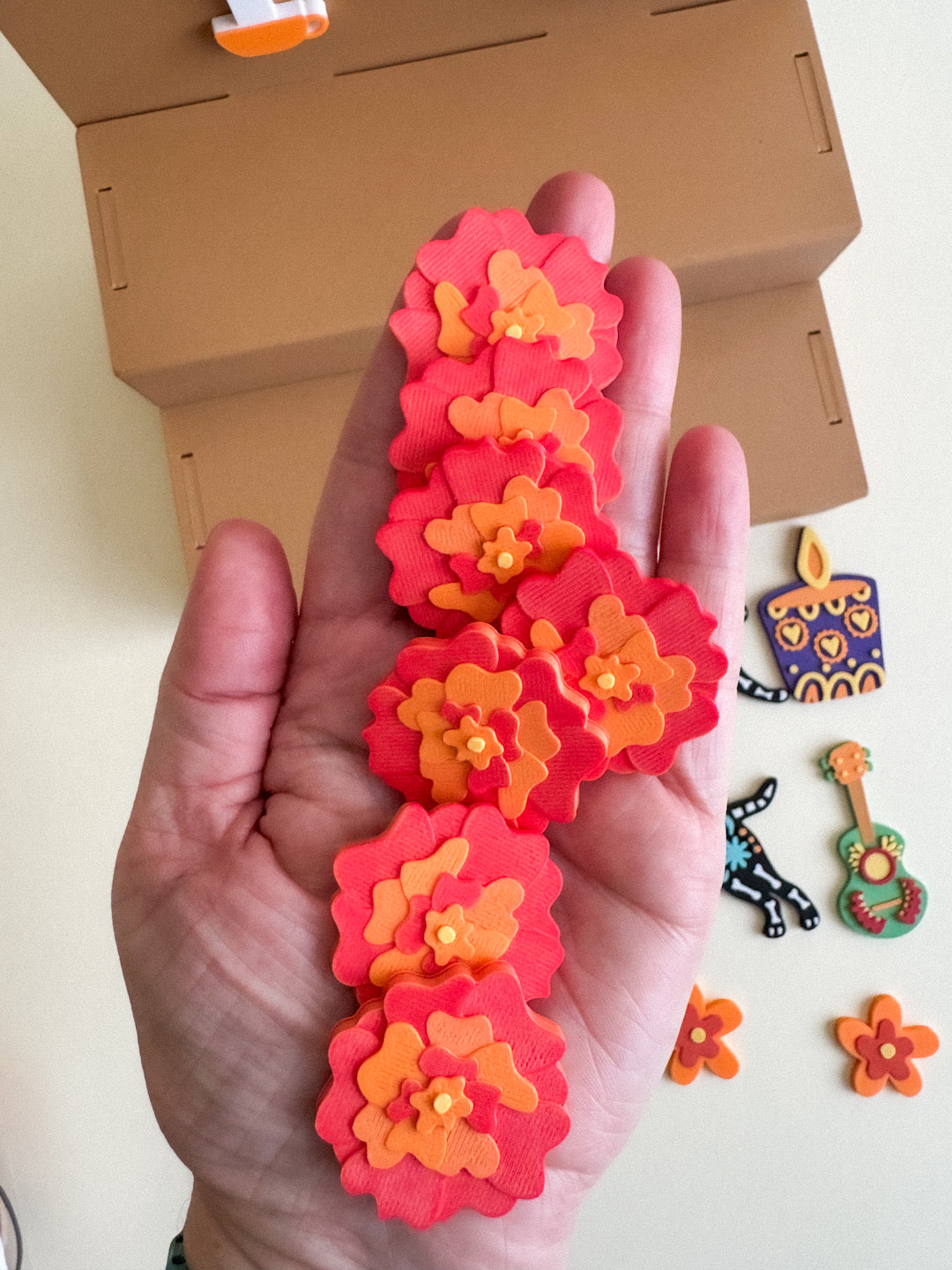 Day of the Dead (Día de los Muertos) Ofrenda – Magnetic Play and Display