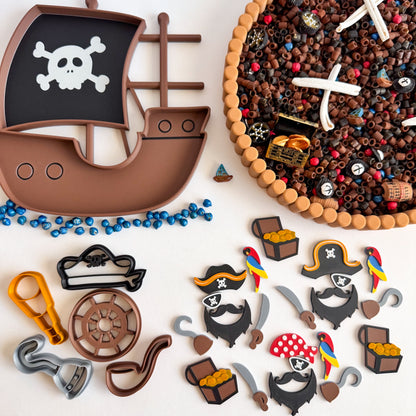 Mini Pirate-themed Goodies by WooBeWee