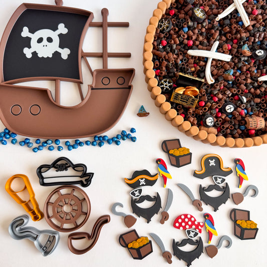 Mini Pirate-themed Goodies by WooBeWee