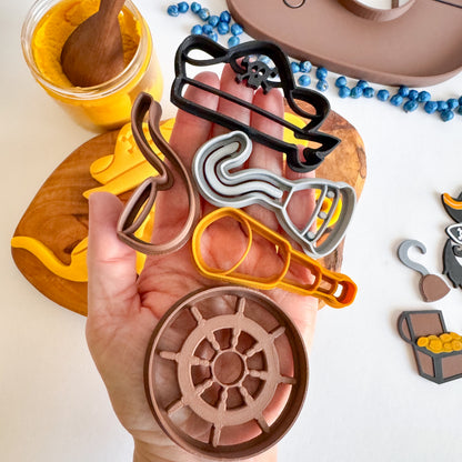 Mini Pirate-themed Goodies by WooBeWee