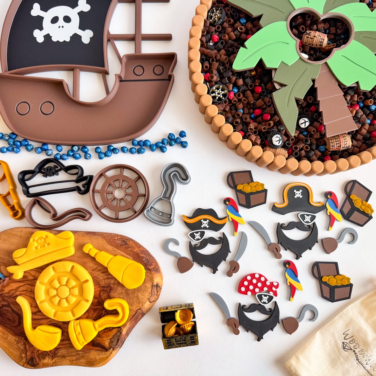 Mini Pirate-themed Goodies by WooBeWee