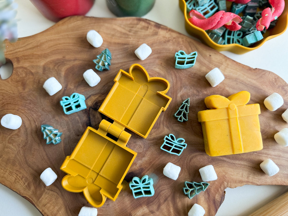Playful Present-shaped Bio Mold