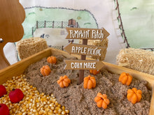 Load image into Gallery viewer, Pumpkin Patch Sign
