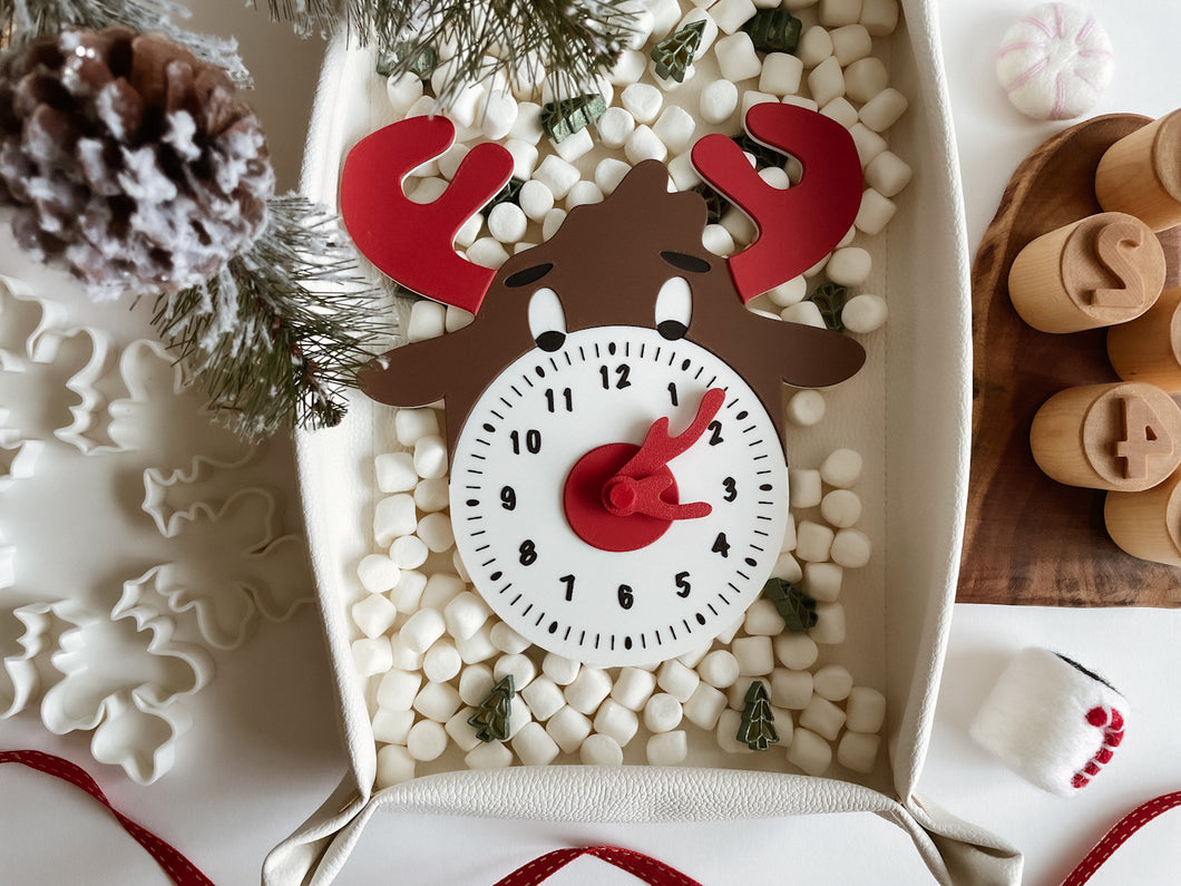 Red-nosed Reindeer Learning Clock