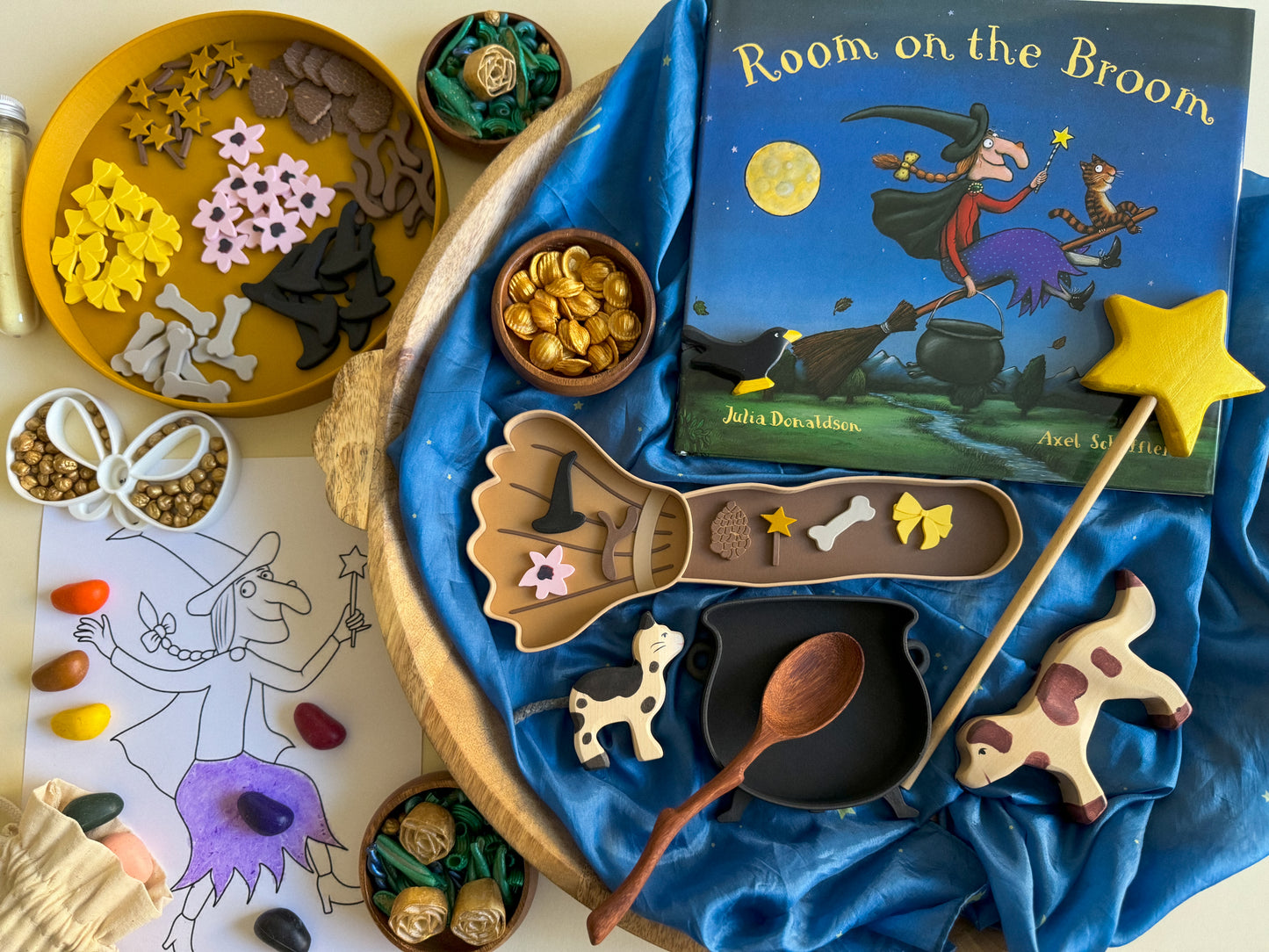 Broom Bio Sensory Play Tray with Loose Parts