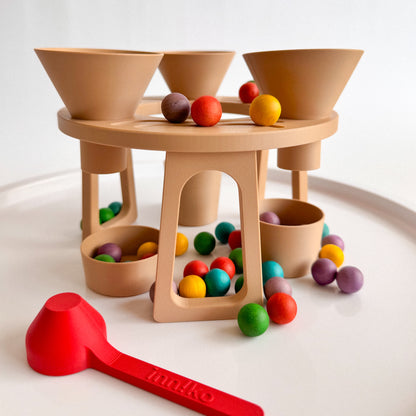 Sensory Sorting Stand by inniko