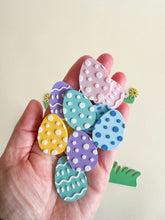 Load image into Gallery viewer, Eco-Friendly Springtime Goodies for Sensory Play
