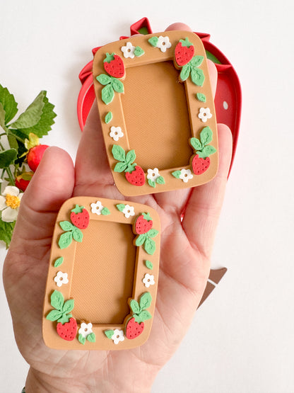 More Strawberry-Themed Goodies by WooBeWee