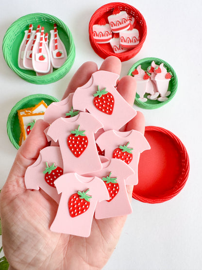 More Strawberry-Themed Goodies by WooBeWee