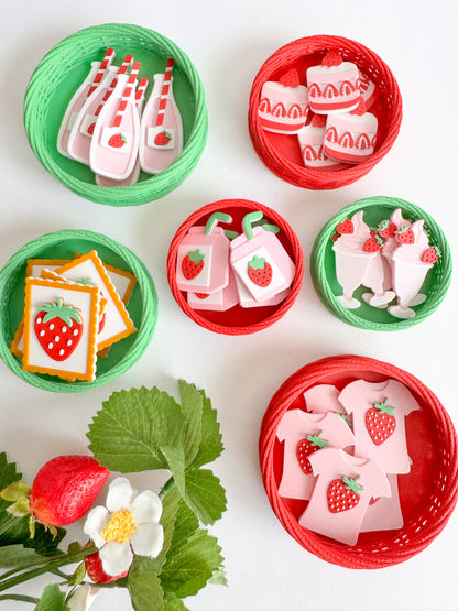 More Strawberry-Themed Goodies by WooBeWee