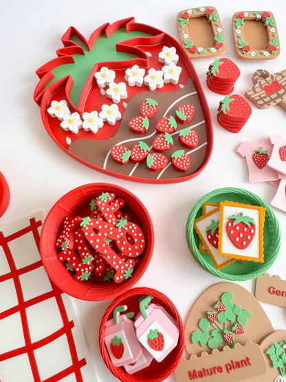 More Strawberry-Themed Goodies by WooBeWee