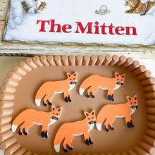 Load image into Gallery viewer, The Mitten — Storytelling and Sensory Play Set by WooBeWee
