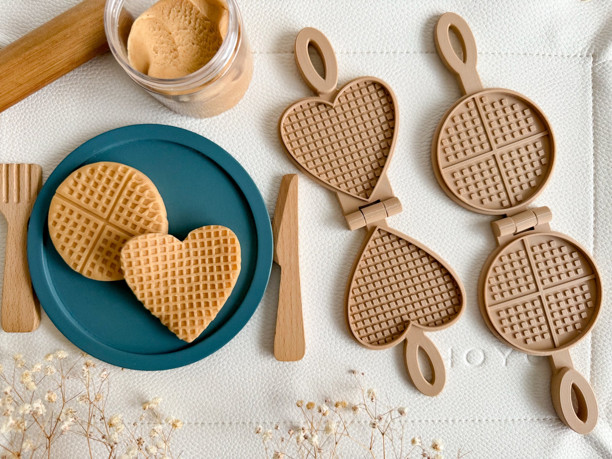 Playful Waffle Maker (3D-printed) – NatureBasedToys
