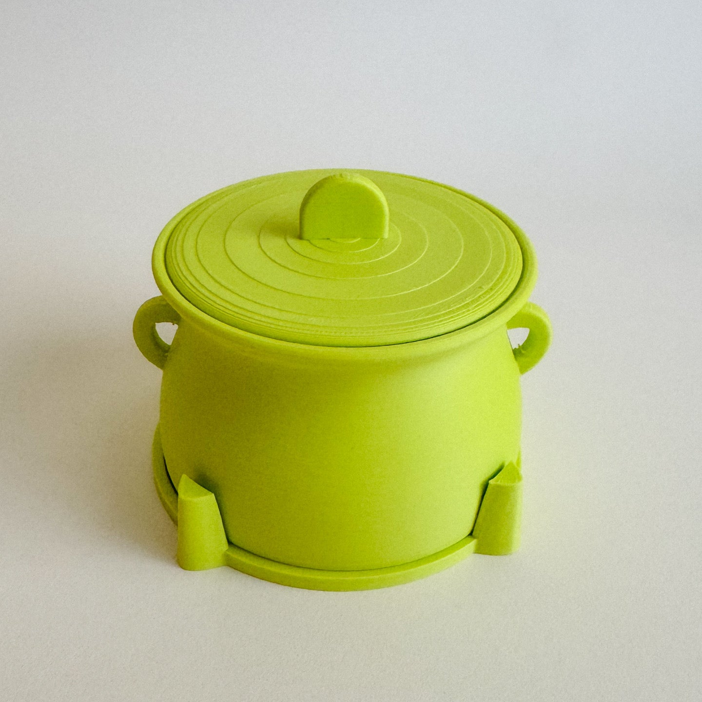 NEW Colors Witches Cauldron with stand, 3D-printed by WooBeWee™