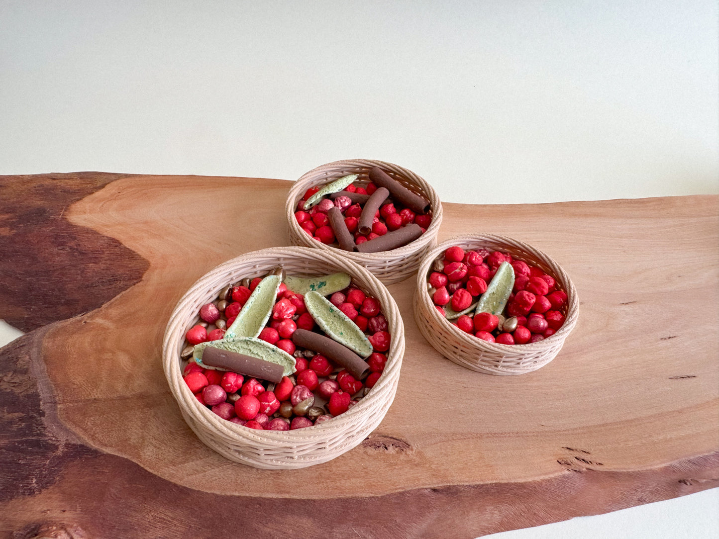 Mini 3D-Printed Woven Basket – Sensory Play Accessory